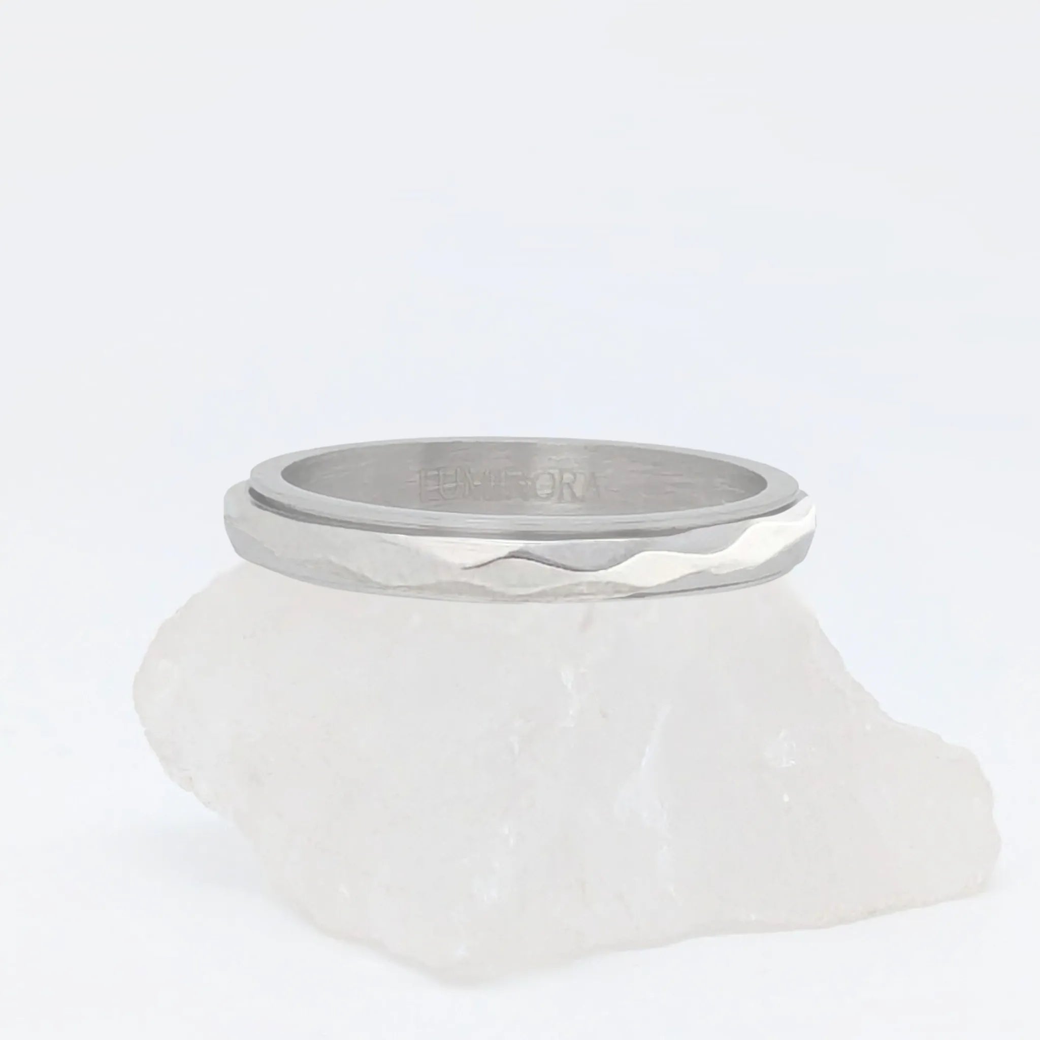 amara-fidget-ring-zilver-golvend-design