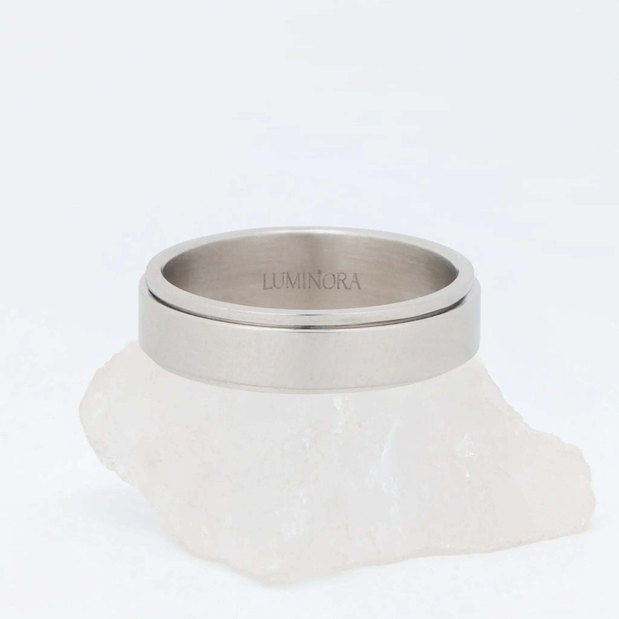 Zilveren Aura fidget ring met gladde minimalistische afwerking – Luminora