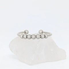 Fidget ring Bead in zilverkleurig stainless steel met gladde kralen, minimalistisch design – Luminora