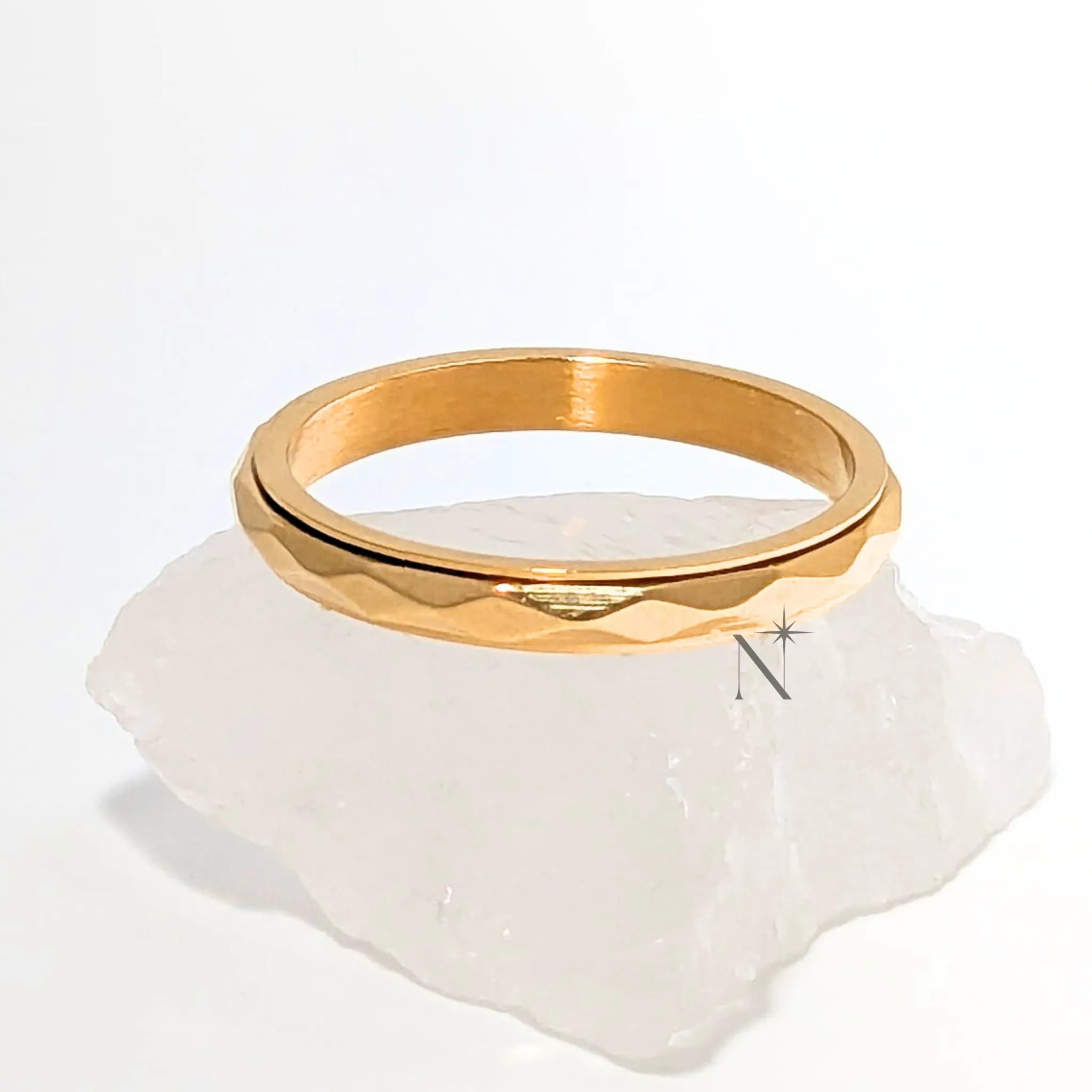 Amara Ring