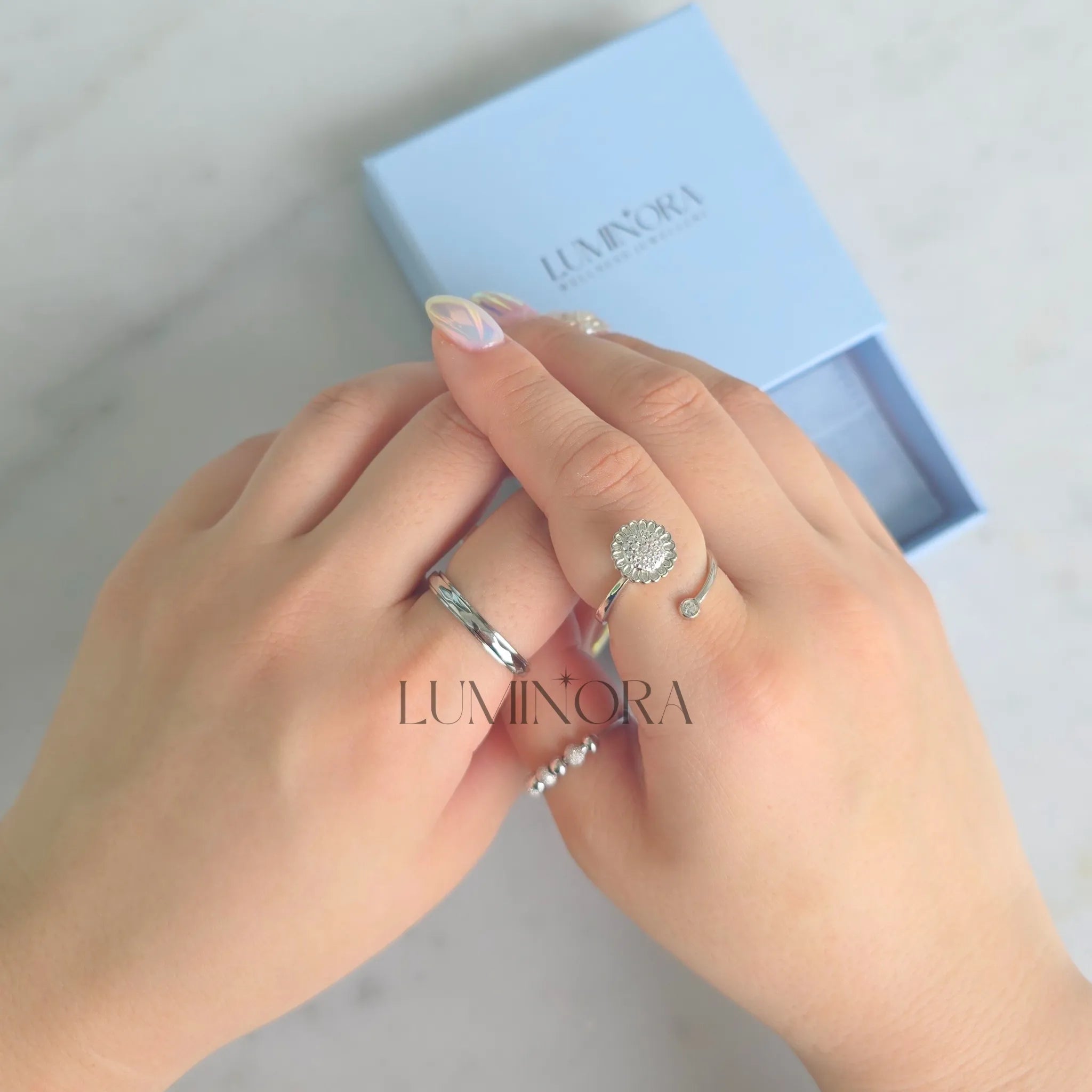 Amara Ring