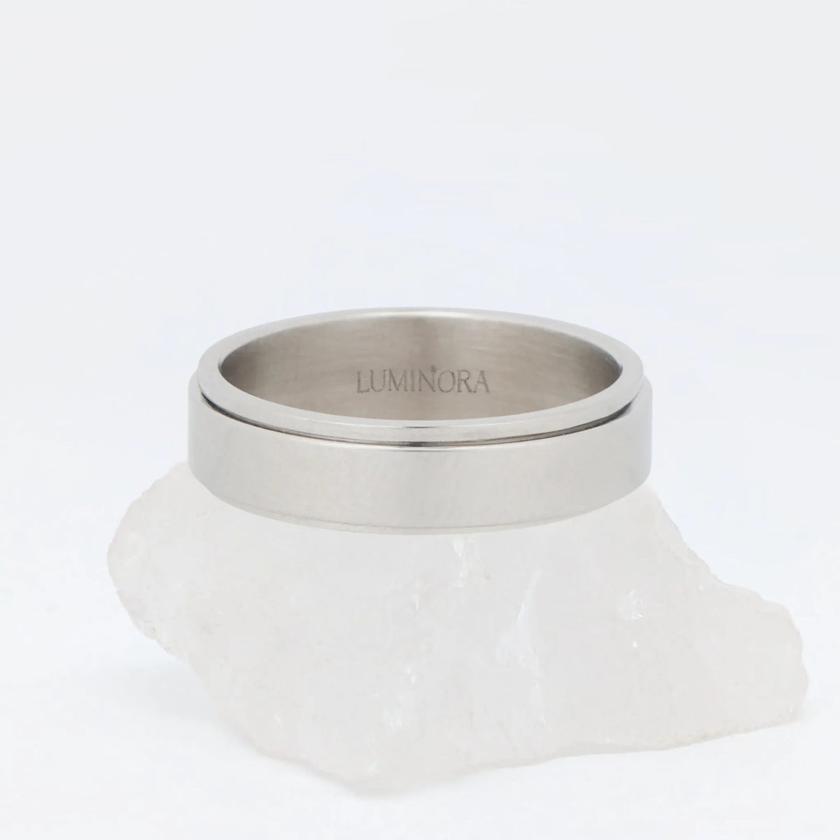 Zilveren Aura fidget ring met gladde minimalistische afwerking – Luminora