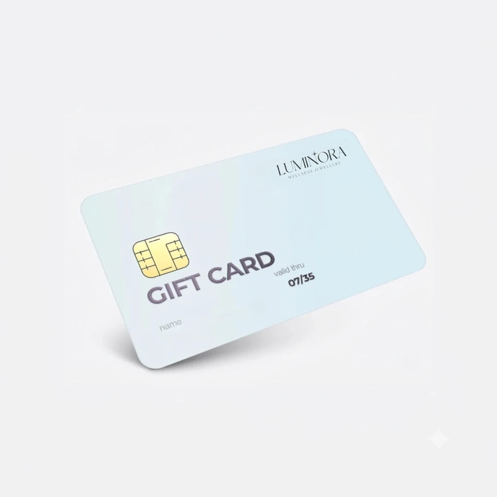 Luminora giftcard voor wellness sieraden en fidget ringen, lichtblauwe cadeaubon met chip, perfect cadeau voor rust en balans