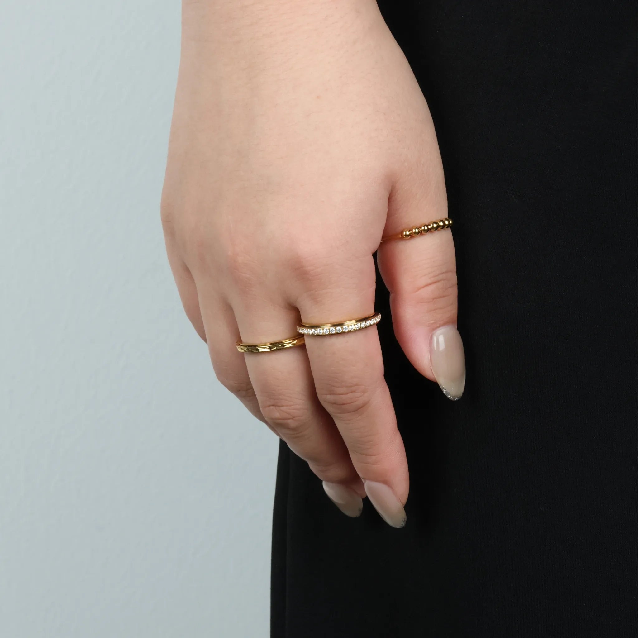 Mindful Bundel fidget ring gedragen om de vinger voor stressvermindering